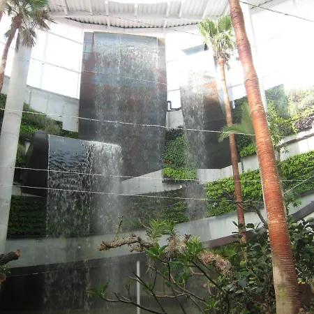 Beautiful Townhouse Internet Air Con 5 Guests *