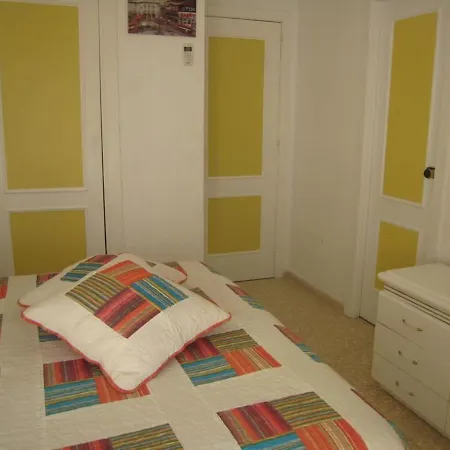 Beautiful Townhouse Internet Air Con 5 Guests בית נופש