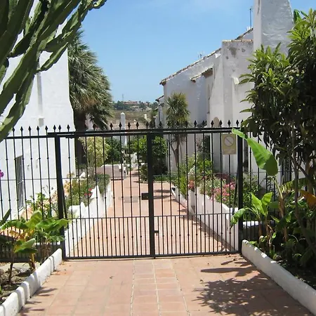 Holiday home Beautiful Townhouse Internet Air Con 5 Guests
